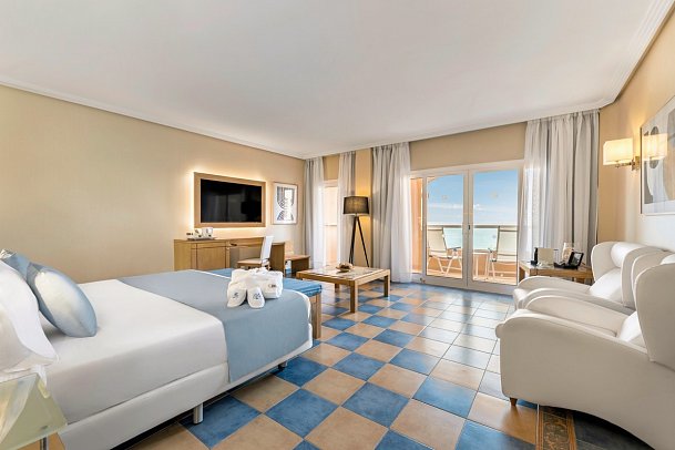 Elba Sara Beach & Golf Resort - Wohnbeispiel Juniorsuite (Zimmercodierung JBM)