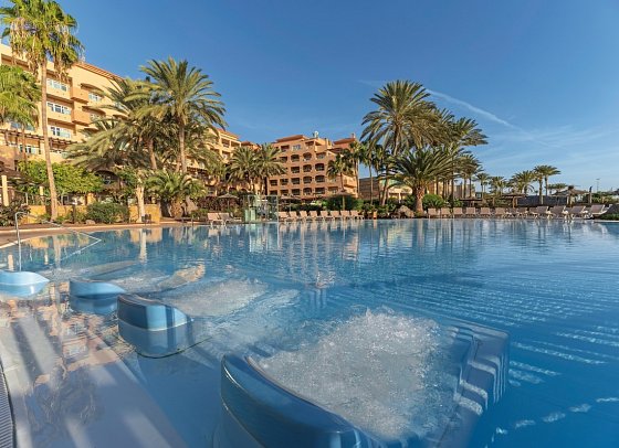 Elba Sara Beach & Golf Resort