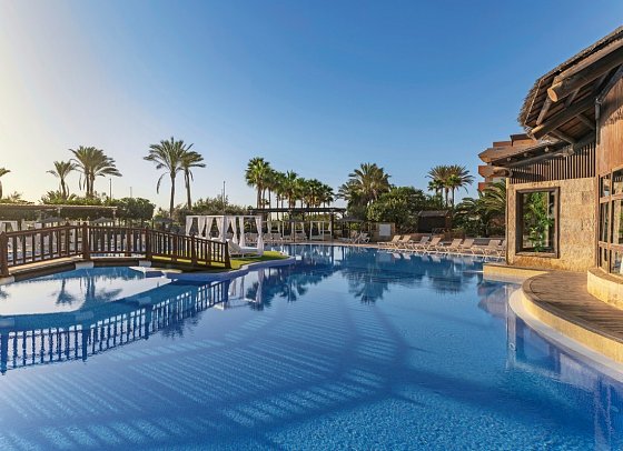 Elba Sara Beach & Golf Resort