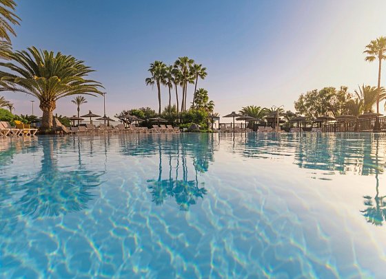 Elba Sara Beach & Golf Resort