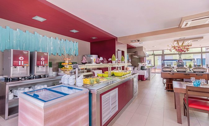 LIVVO Corralejo Beach