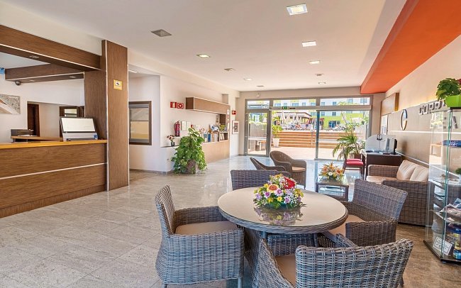 LIVVO Corralejo Beach