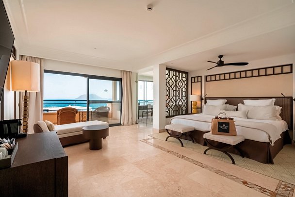 Secrets Bahía Real Resort & Spa - Wohnbeispiel Suite Meerblick Preferred Club (Zimmercodierung WBM)