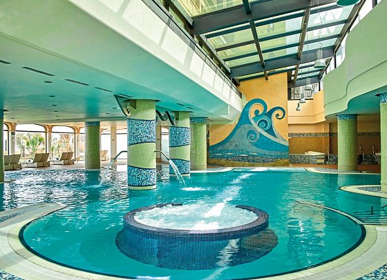 Secrets Bahía Real Resort & Spa