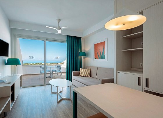 SBH Maxorata Resort - Wohnbeispiel Familienzimmer Meerblick (Zimmercodierung FBM)