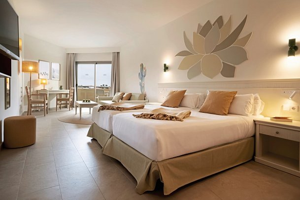 Iberostar Waves Gaviotas Park - Wohnbeispiel Juniorsuite (Zimmercodierungen JB1 & JB2)