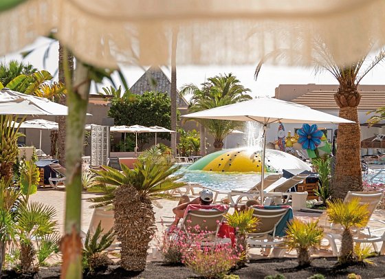 Iberostar Waves Gaviotas Park - Wohnbeispiel Familiensuite Poolzugang (Zimmercodierungen WI3 & WI4)