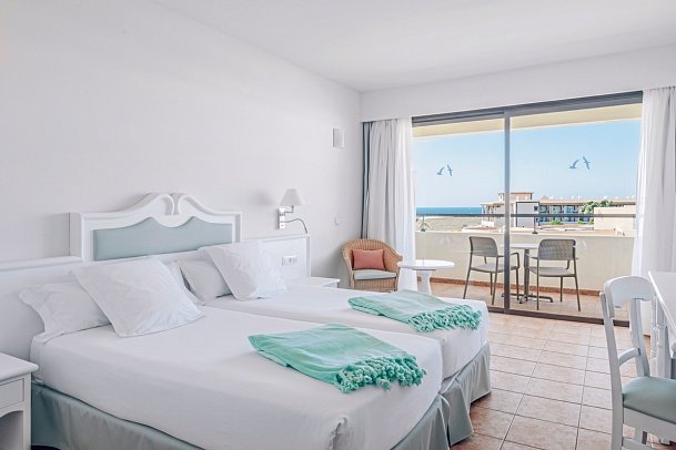 Iberostar Waves Playa Gaviotas - Wohnbeispiel Doppelzimmer Priority Location (Zimmercodierungen D3M & D4M)