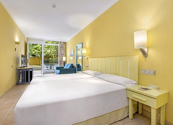 IFA Altamarena by Lopesan Hotels - Wohnbeispiel Familienzimmer Strassenseite (Zimmercodierung FB1)