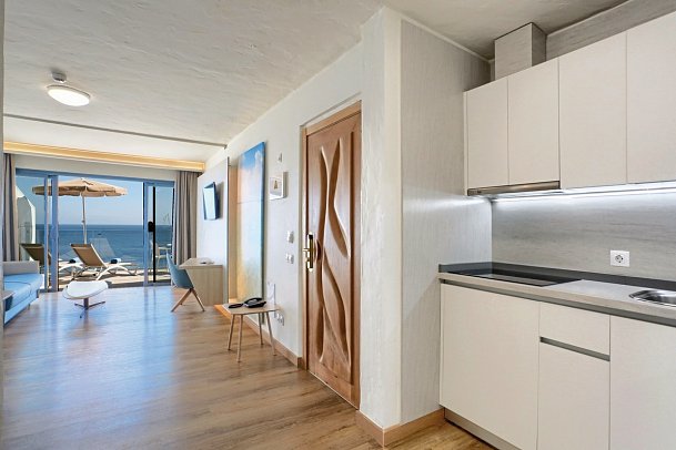 Garden & Sea Boutique Lodging by LIVVO - Wohnbeispiel Appartement Premium Meeresfront (Zimmercodierung AM1)