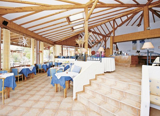 Marina Playa Suites