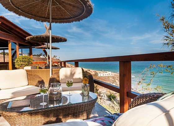 Marina Playa Suites