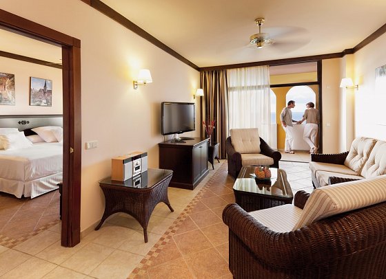 Occidental Jandía Royal Level - Wohnbeispiel Suite Deluxe Meerblick (Zimmercodierung WDM)