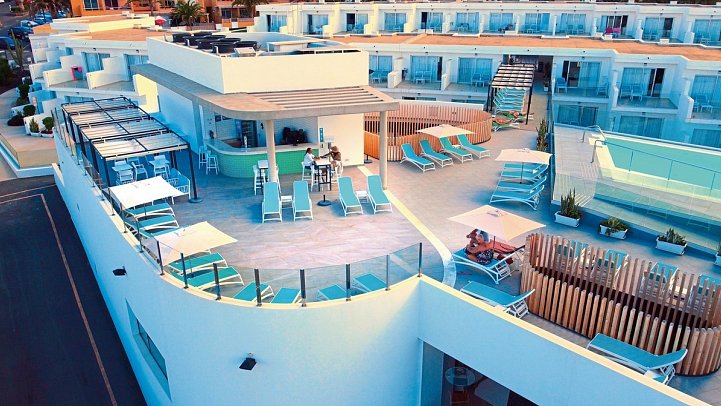 Taimar - Blick auf die Terrasse