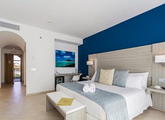 Royal Palm Resort & Spa - Wohnbeispiel Meerblick-Zimmer (Zimmercodierung DGM)