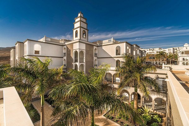 Royal Palm Resort & Spa
