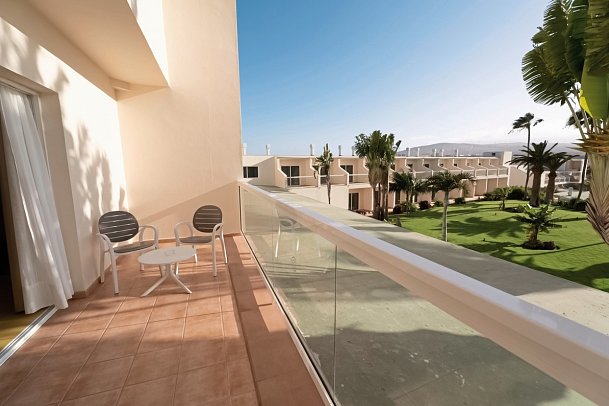 Club Hotel Drago Park - Wohnbeispiel Familienzimmer Poolblick (Zimmercodierung FBP)