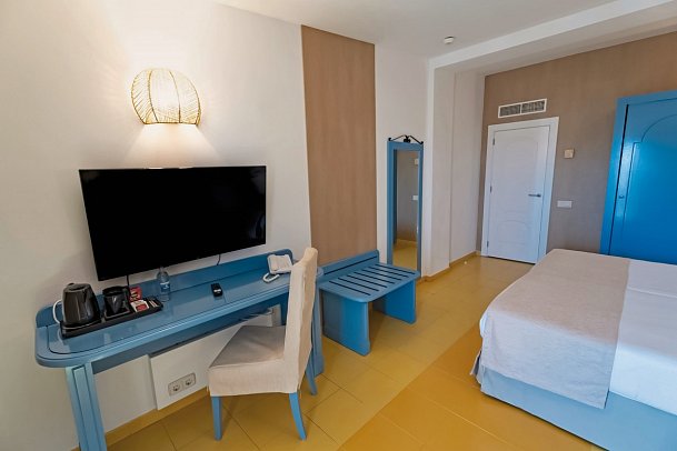 Club Hotel Drago Park by Pierre & Vacances - Wohnbeispiel Doppelzimmer Poolblick (Zimmercodierung DBP)