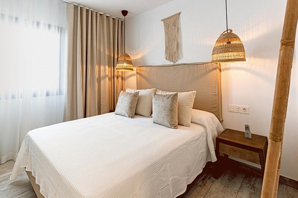 Shambhala Fuerteventura - Wohnbeispiel Appartement 1 Schlafzimmer Poolblick (Zimmercodierung ABP)