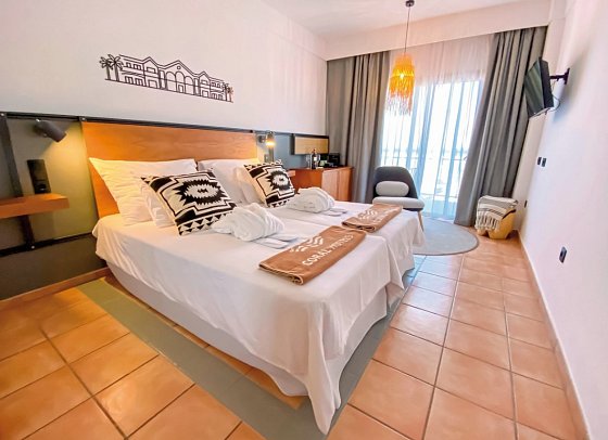 Coral Cotillo Beach Hotel - Wohnbeispiel Doppelzimmer Premium Poolblick (Zimmercodierung DMP)
