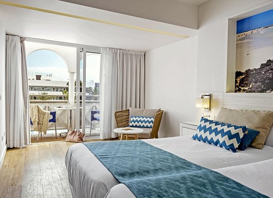 Playa Park Zensation - Wohnbeispiel Doppelzimmer Poolseite (Zimmercodierungen DB2 & DB1)