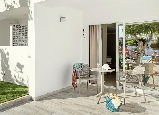 Playa Park Zensation - Wohnbeispiel Juniorsuite Terrasse (Zimmercodierung JB2)