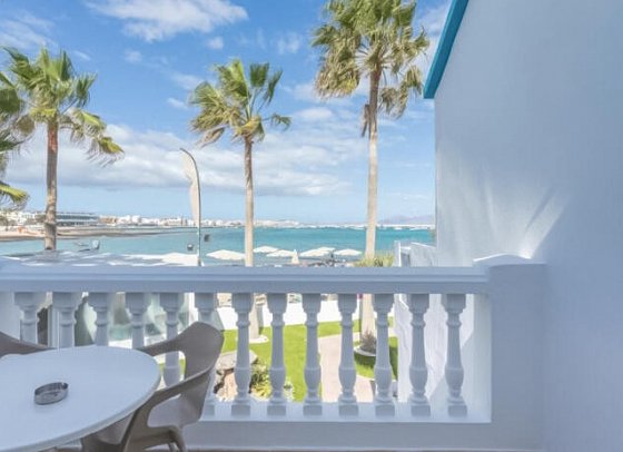 LIVVO Galera Beach - Wohnbeispiel Appartements 1 Schlafzimmer Meerblick (Zimmercodierung ABM)