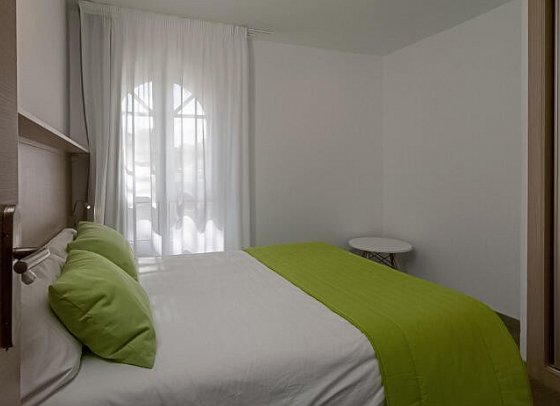 LIVVO Galera Beach - Wohnbeispiel Appartements 1 Schlafzimmer Meerblick (Zimmercodierung ABM)