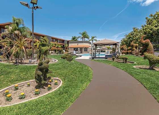Best Western Plus Stovall's Inn