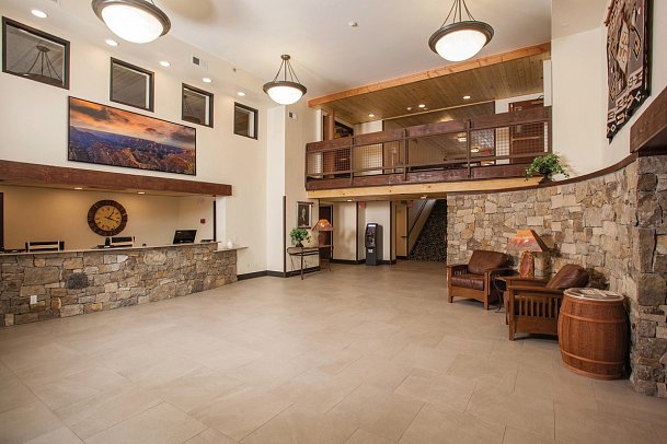 Red Feather Lodge