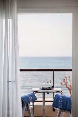 AQUA Hotel Promenade & Spa - Balkonbeispiel Doppelzimmer Premium Meerblick (Zimmercodierung DM1)