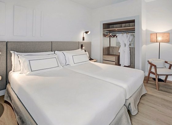 Meliá Lloret de Mar - Wohnbeispiel Doppelzimmer Premium Gartenblick (Zimmercodierungen DMG & DM3)
