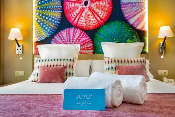 Sumus Hotel Stella & Spa - Wohnbeispiel Doppelzimmer Superior Poolblick (Zimmercodierung DSP)