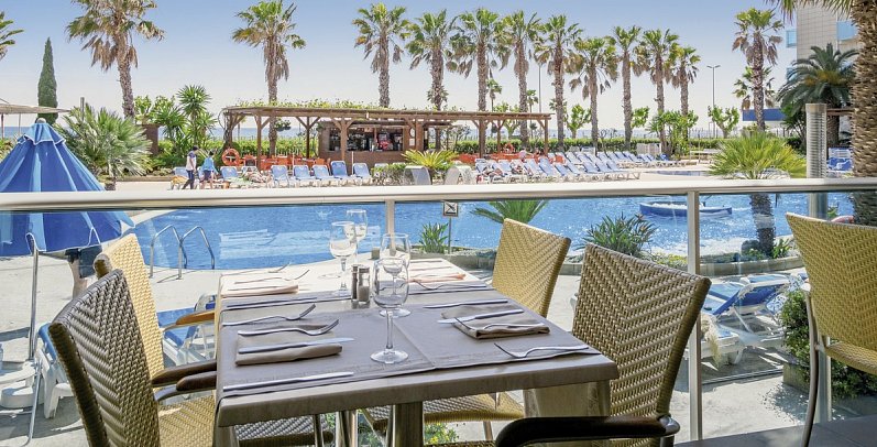 Golden Taurus Aquapark Resort