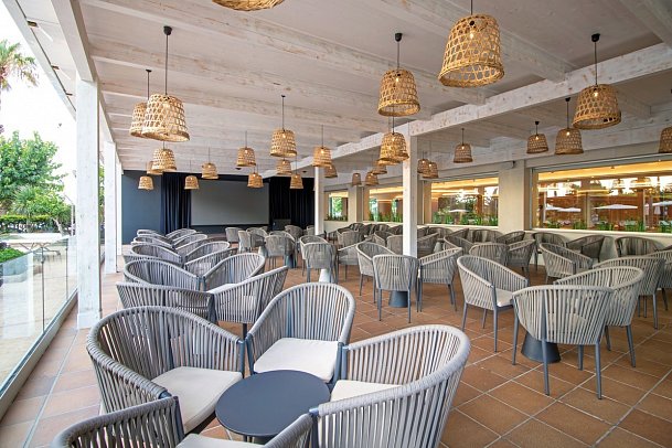 Golden Taurus Aquapark Resort