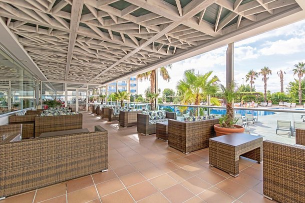 Golden Taurus Aquapark Resort