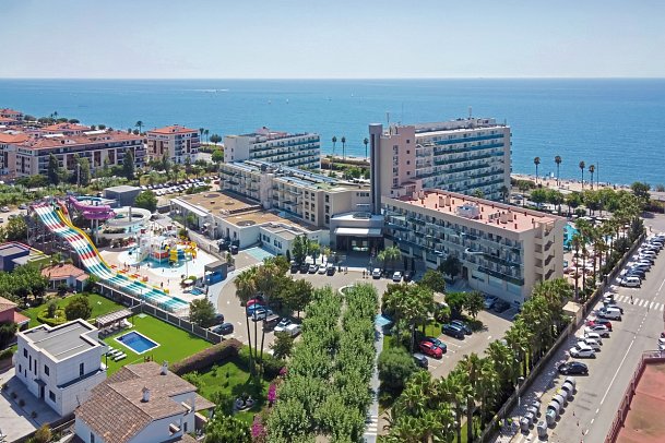 Golden Taurus Aquapark Resort