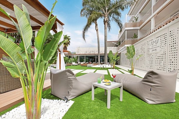 Sumus Hotel Monteplaya