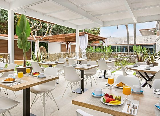 Sumus Hotel Monteplaya