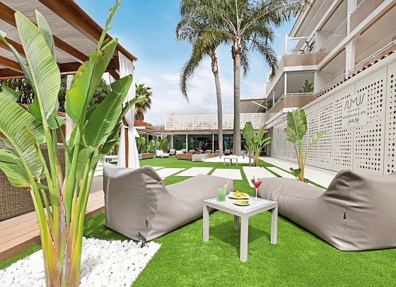 Sumus Hotel Monteplaya