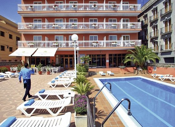 AQUA Hotel Bertran Park