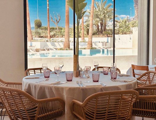 AQUA Hotel The Breeze