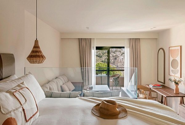 Zel Costa Brava - Wohnbeispiel Zel Juniorsuite Gartenblick (Zimmercodierungen JB1 & JB3)