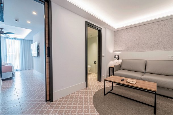 Neptuno Hotel & Spa - Wohnbeispiel Juniorsuite Balkon (Zimmercodierung JB1)