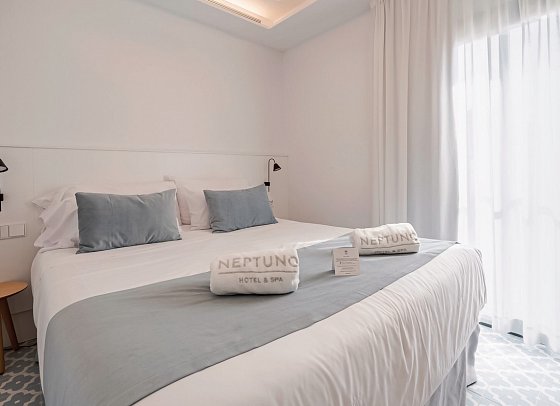 Neptuno & Spa - Wohnbeispiel Doppelzimmer Komfort (Zimmercodierungen DF3 & EB1)