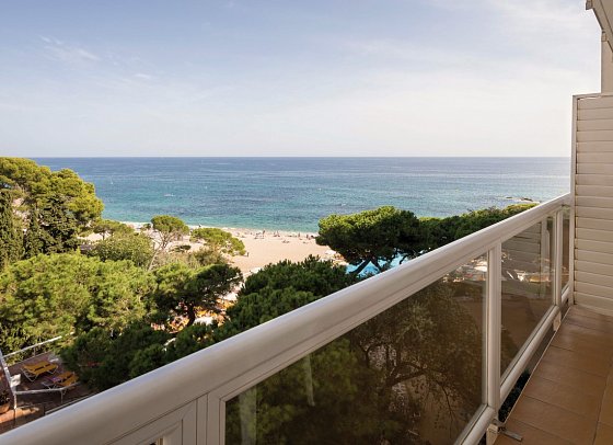 htop Caleta Palace - Balkonbeispiel Doppelzimmer Meerblick (Zimmercodierung DBM)