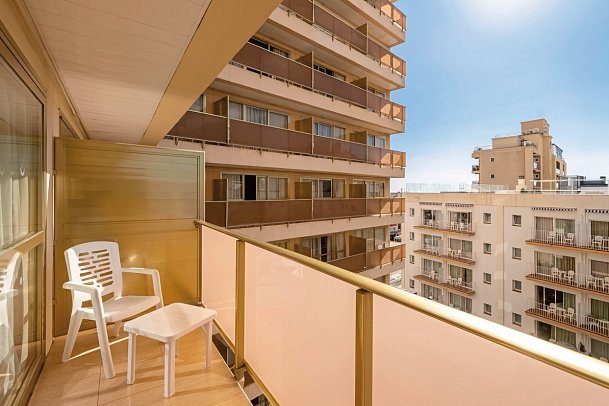 htop Amaika Adults Only - Balkonbeispiel Doppelzimmer Poolblick (Zimmercodierungen DBP & DSP)