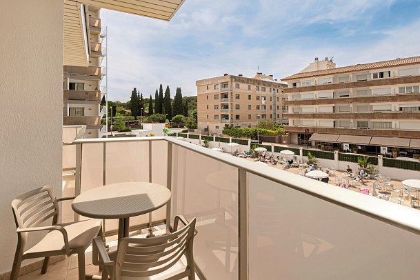 htop Amatista - Balkonbeispiel Doppelzimmer (Zimmercodierungen DB1, TB1, DBP & T1P)