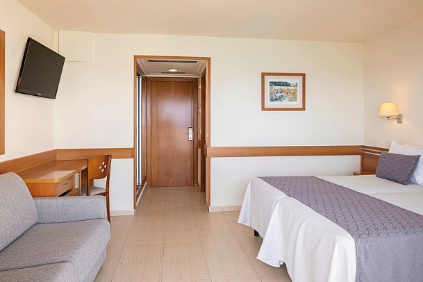 htop Pineda Palace - Wohnbeispiel Vierbettzimmer Meerblick (Zimmercodierung RBM)