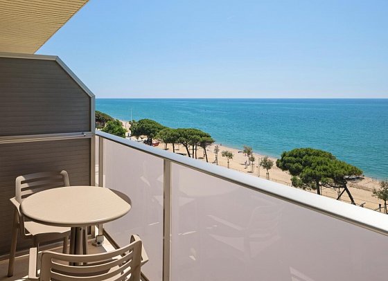 htop Pineda Palace Adults Only - Balkon-/Blickbeispiel Doppelzimmer Superior Meerblick (Zimmercodierung DSM)